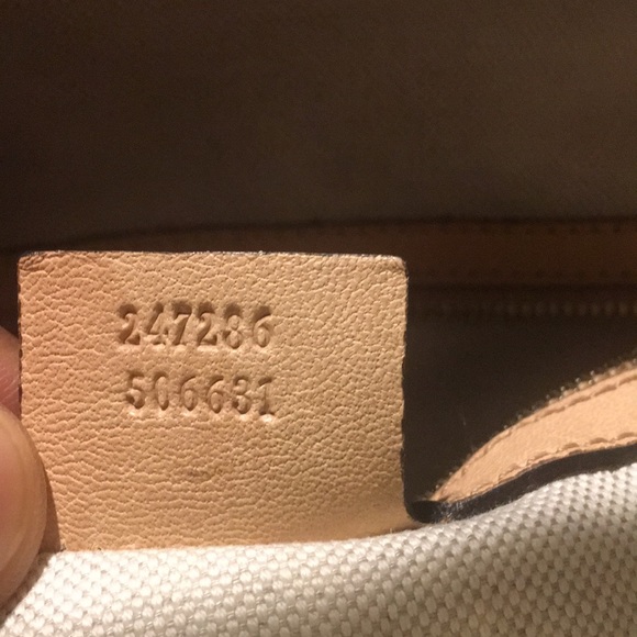 Gucci Diamante Shoulder Bag - Picture 8 of 12